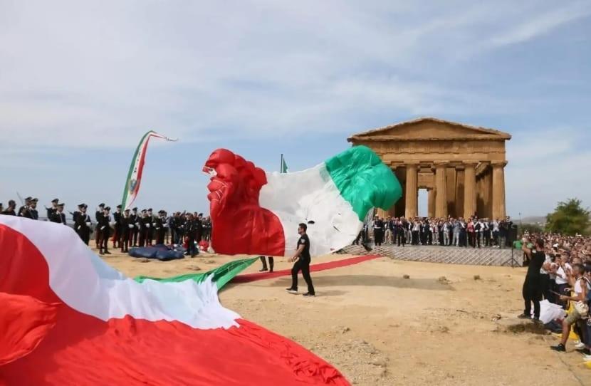 Casa Vacanza Nonna Nena Porto Empedocle Bagian luar foto